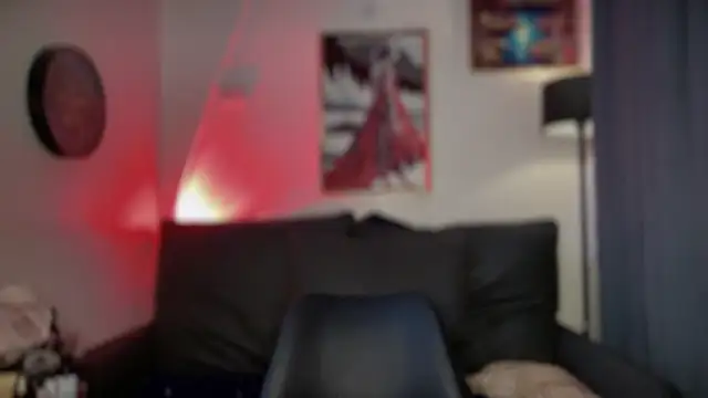 Bella Gordon online show from December 5, 2025, 6:34 am