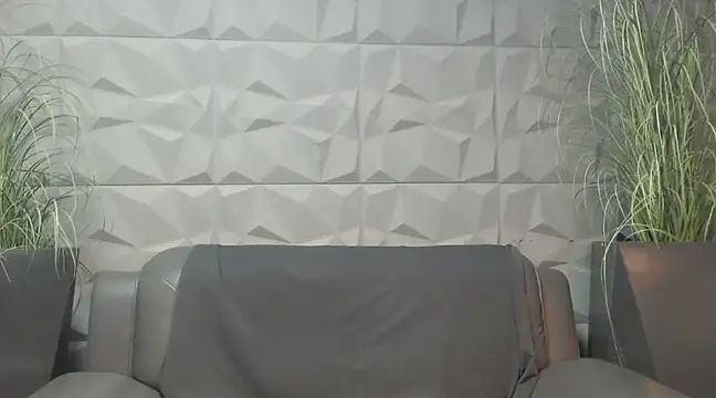 Antoniodiamond online show from March 16, 2025, 9:05 pm