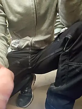 Xcoquinx online show from October 1, 2025, 8:52 am