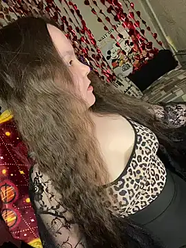 Var Kiss online show from April 1, 2026, 2:25 pm