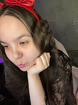 Snapshot of Var_Kiss chatting on May 26, 2026, 1:20 pm Var Kiss online show from May 26, 2026, 1:20 pm