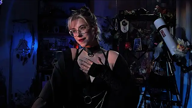 Scarlett Wanner online show from March 14, 2025, 8:06 pm