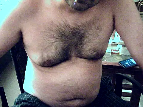 Snapshot of aksxi1 chatting on November 12, 2025, 12:53 pm aksxi1 online show from November 12, 2025, 12:53 pm