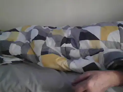 5ar5rooooov online show from February 25, 2025, 9:37 pm