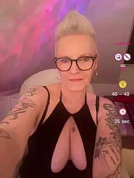 German Milf online show from May 20, 2026, 12:46 pm