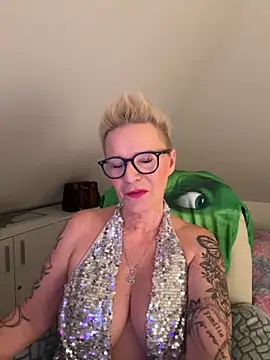 Snapshot of German_Milf chatting on November 28, 2025, 2:06 pm German Milf online show from November 28, 2025, 2:06 pm