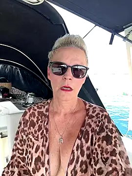 Snapshot of German_Milf chatting on September 13, 2025, 10:48 am German Milf online show from September 13, 2025, 10:48 am