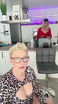 Snapshot of German_Milf chatting on March 22, 2025, 2:03 pm German Milf online show from March 22, 2025, 2:03 pm