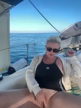 Snapshot of German_Milf chatting on September 21, 2025, 7:02 am German Milf online show from September 21, 2025, 7:02 am