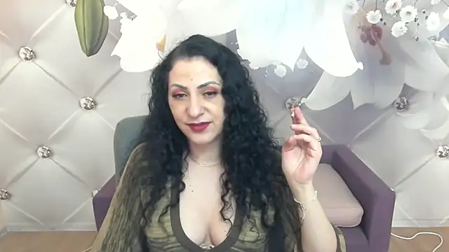 SweetArtemis online show from March 12, 2025, 1:30 pm