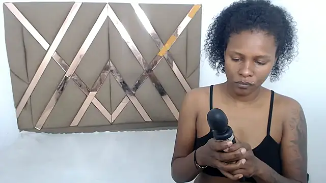 Snapshot of lizeth_keilyn chatting on March 4, 2026, 2:14 pm lizeth keilyn online show from March 4, 2026, 2:14 pm