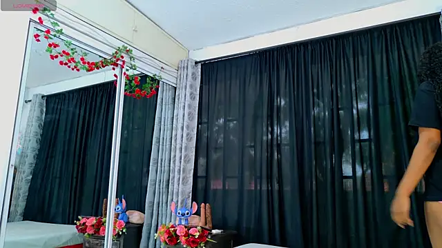 BLACK ROSSE 1 online show from November 3, 2025, 12:09 pm