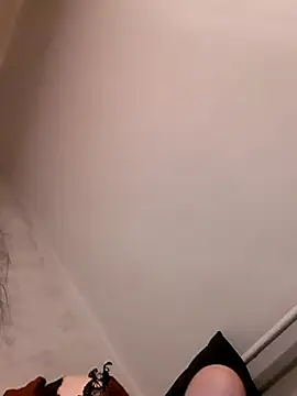 natbod3443 online show from April 21, 2026, 6:36 pm