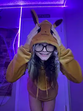 Cutiepiespanks online show from November 7, 2025, 2:38 am