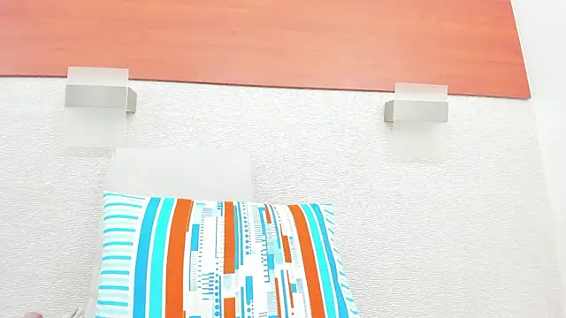 allice green online show from March 16, 2026, 5:44 am