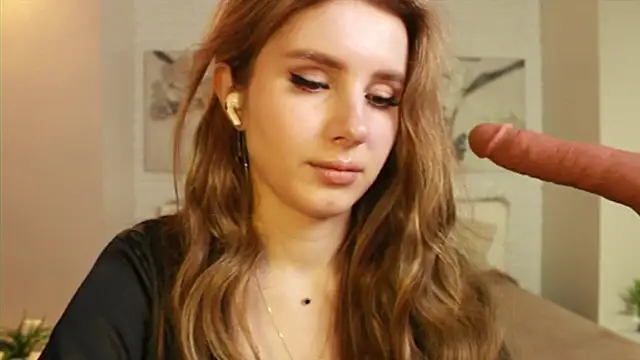 Betty June online show from February 27, 2025, 9:14 pm