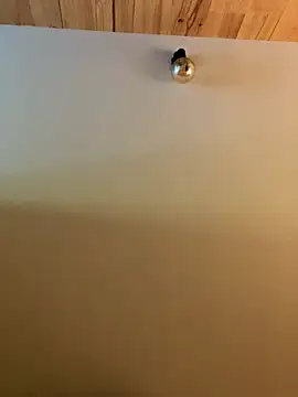 EmaSalis online show from September 24, 2025, 9:16 am