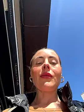 EmaSalis online show from February 16, 2025, 12:21 pm