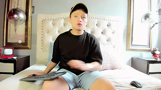 Snapshot of Tim_wolf chatting on September 12, 2025, 4:29 pm Tim wolf online show from September 12, 2025, 4:29 pm