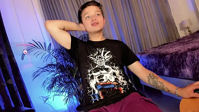 Snapshot of Tim_wolf chatting on September 20, 2025, 7:35 am Tim wolf online show from September 20, 2025, 7:35 am