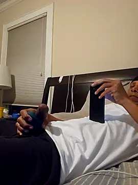 Vybezmaster online show from November 23, 2025, 5:06 am