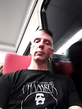 seelengleich online show from September 27, 2025, 6:25 pm