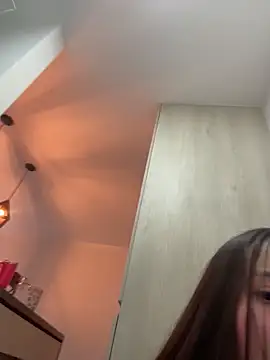 MiaJacksonn online show from April 15, 2026, 7:58 pm