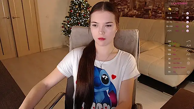 Eva Davie online show from December 15, 2024, 4:37 pm