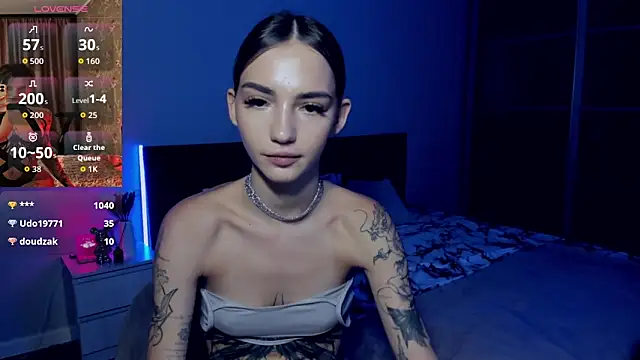 SophieCatty online show from September 22, 2025, 1:00 am