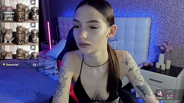 SophieCatty online show from February 20, 2025, 9:44 am