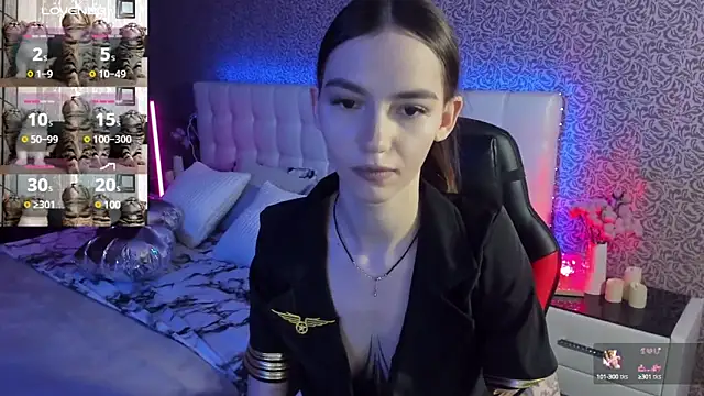 SophieCatty online show from March 10, 2025, 11:45 am