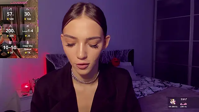 SophieCatty online show from October 29, 2025, 10:58 am