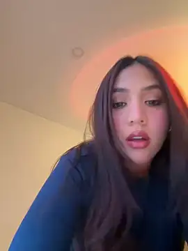 Snapshot of marcimaa chatting on February 22, 2025, 11:13 pm marcimaa online show from February 22, 2025, 11:13 pm