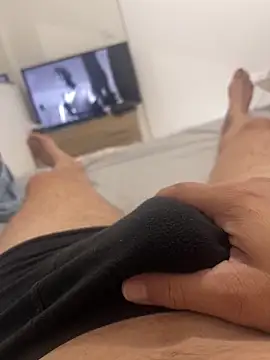 Krasavzi online show from October 3, 2025, 3:24 pm