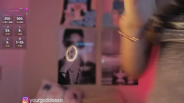 Snapshot of belashimaa chatting on December 2, 2025, 3:03 pm belashimaa online show from December 2, 2025, 3:03 pm