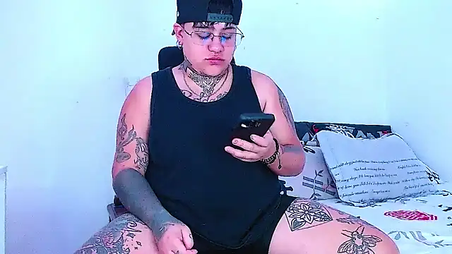 Techno 420  online show from March 19, 2025, 2:46 pm