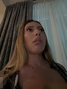 Eva Ryen online show from September 14, 2025, 3:56 pm