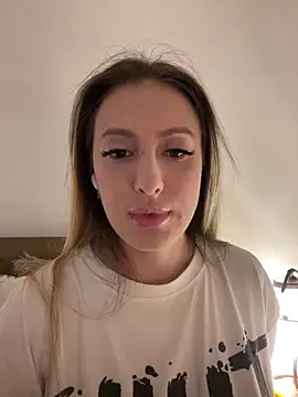 Eva Ryen online show from November 14, 2025, 5:27 pm