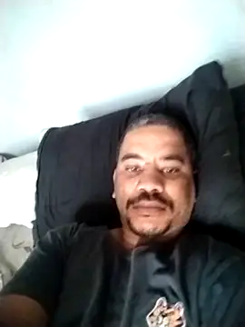 Snapshot of Purplejuice777 chatting on February 4, 2026, 2:56 pm Purplejuice777 online show from February 4, 2026, 2:56 pm