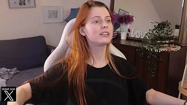 doll lesli online show from March 2, 2025, 2:15 pm