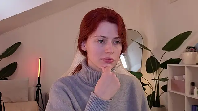 doll lesli online show from December 18, 2025, 9:47 am