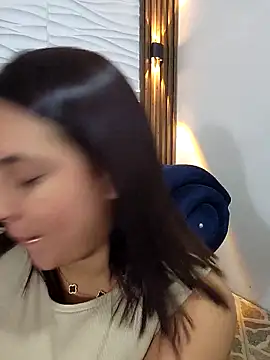 LizzRouse online show from March 9, 2026, 9:18 pm