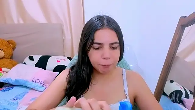  elenna online show from February 12, 2026, 5:56 pm