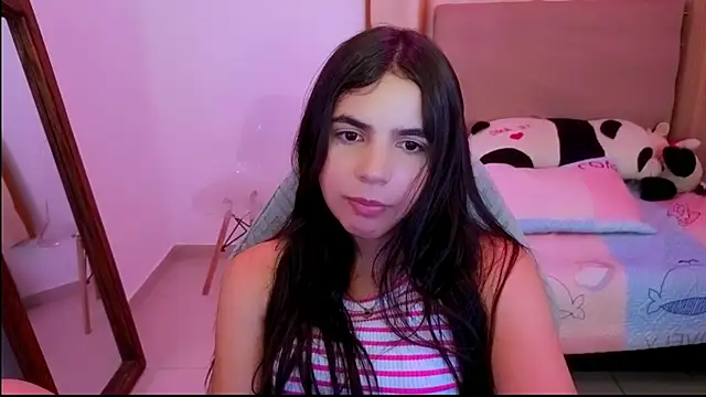  elenna online show from March 10, 2026, 6:12 pm