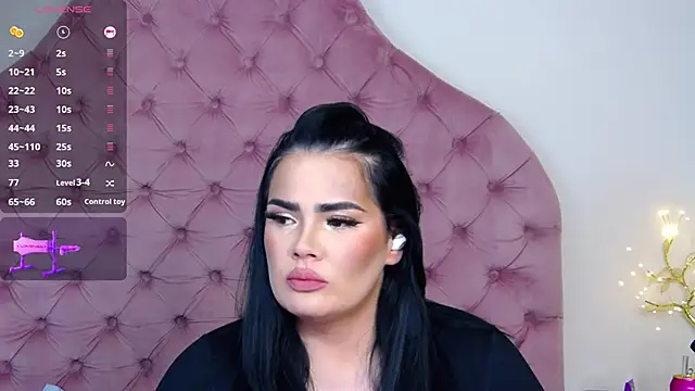 MargoshaHot online show from November 10, 2025, 7:52 pm