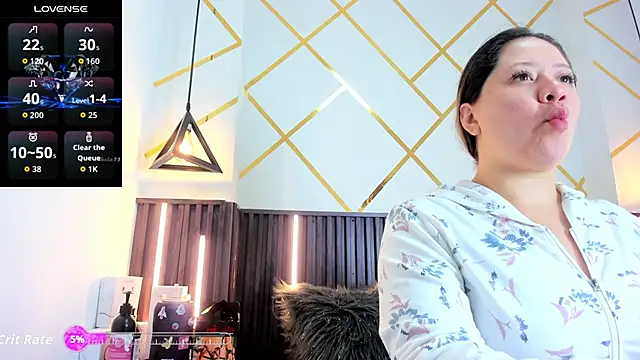  rebecca1 online show from September 30, 2025, 2:56 pm