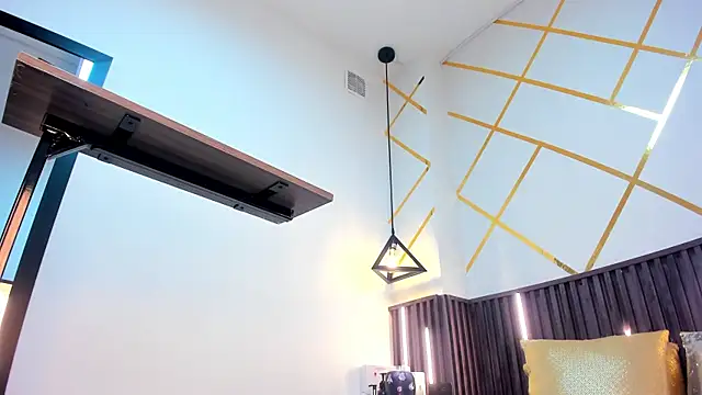  rebecca1 online show from November 10, 2025, 4:45 pm