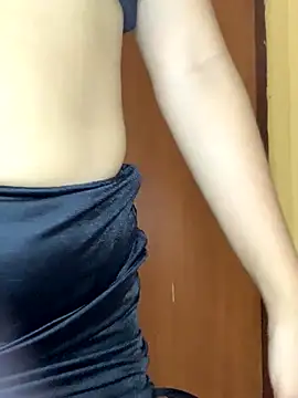 pinkangell online show from November 15, 2025, 10:47 pm