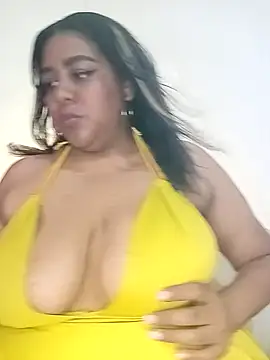 Snapshot of BiancaFollerach chatting on September 13, 2025, 1:44 pm BiancaFollerach online show from September 13, 2025, 1:44 pm