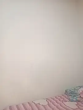 Snapshot of BiancaFollerach chatting on October 15, 2025, 1:48 am BiancaFollerach online show from October 15, 2025, 1:48 am